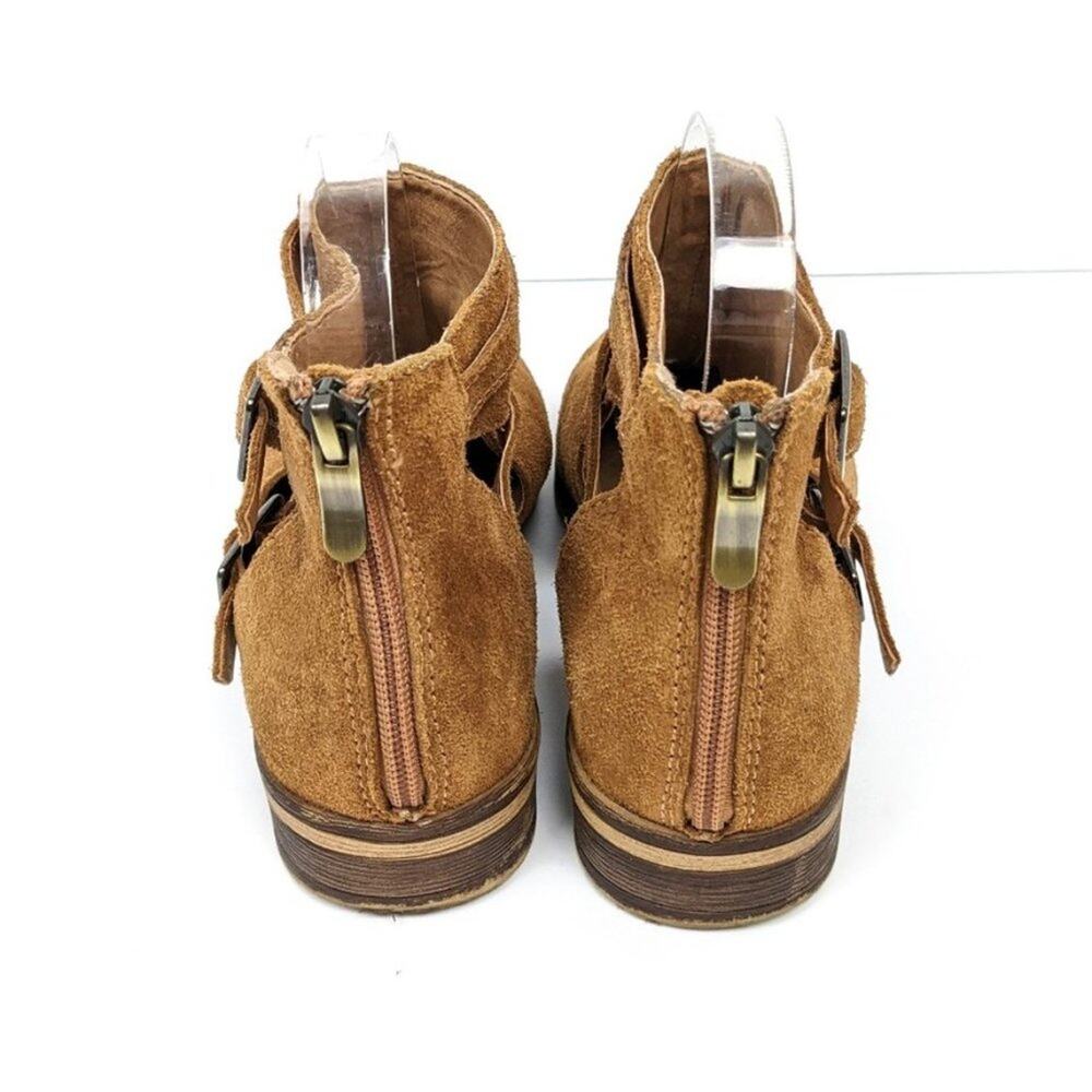 Chinese Laundry Womens Shoes Dandie Tan Buckled Cut-Out Ankle Booties Size 7 - Picture 6 of 10